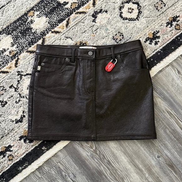 Urban Outfitters x Fiorucci Sofia Faux Leather Mini Skirt Size medium. NWOT. - Picture 1 of 5